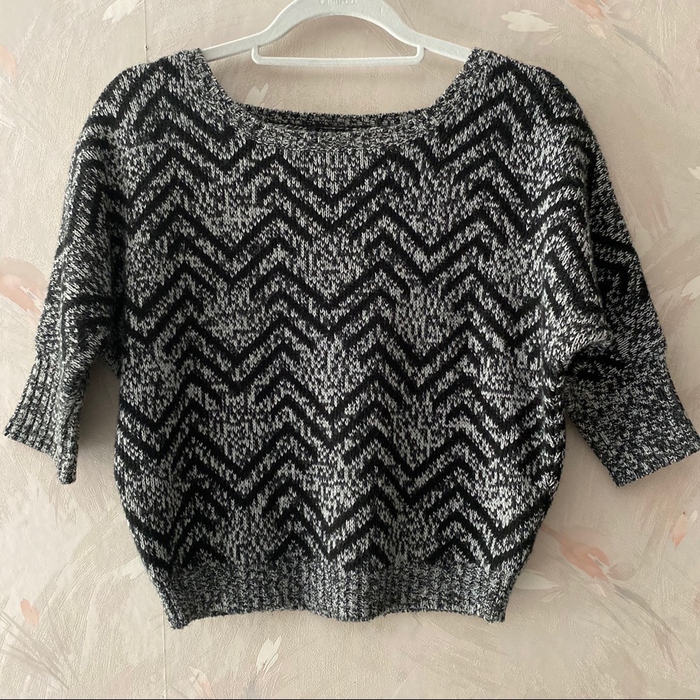 Heritage 1981 Retro Scoop Neck Cropped Sweater